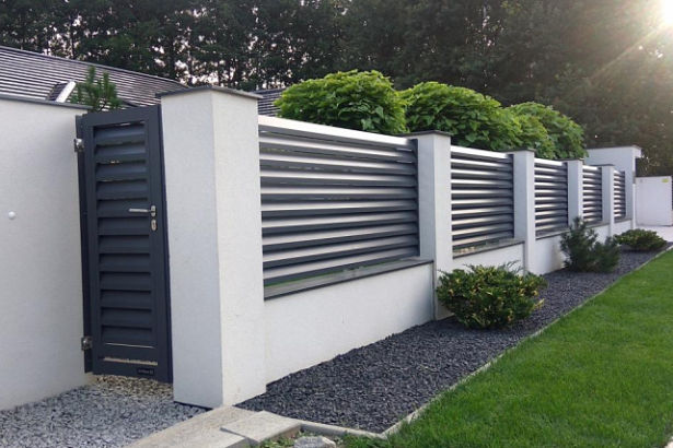 Portail en aluminium
