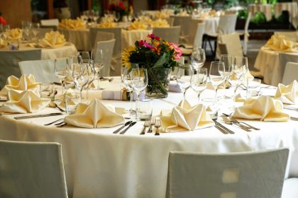 Comment choisir la serviette parfaite pour votre table à manger ?