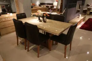 Comment choisir la bonne taille pour sa table à manger ?