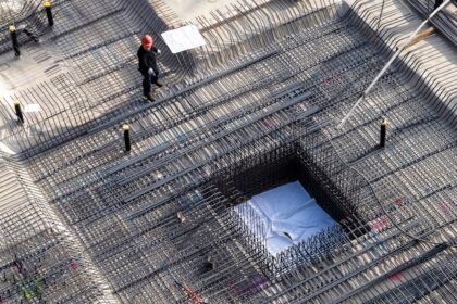 découvrez l'efficacité de la membrane epdm, une solution durable et résistante pour l'étanchéité de vos toits et structures. idéale pour les projets résidentiels et commerciaux, elle offre une protection optimale contre les intempéries, tout en étant facile à installer et à entretenir.